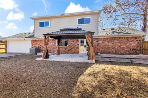 Other - 933 Waynelee Dr, Lancaster, TX 75146 photo 3 of 6