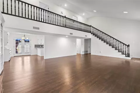 Living - 933 Waynelee Dr, Lancaster, TX 75146 photo 4 of 7