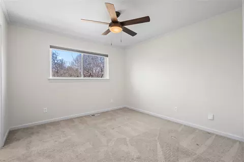 Bedroom - 933 Waynelee Dr, Lancaster, TX 75146 photo 3 of 5