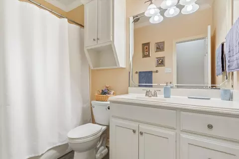 Bath - 5620 Landsdown Dr, Waco, TX 76708 photo 5 of 5