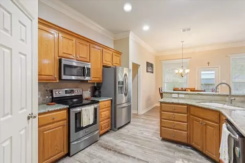 Kitchen - 5620 Landsdown Dr, Waco, TX 76708 photo 1 of 4