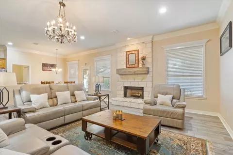 Living - 5620 Landsdown Dr, Waco, TX 76708 photo 4 of 4