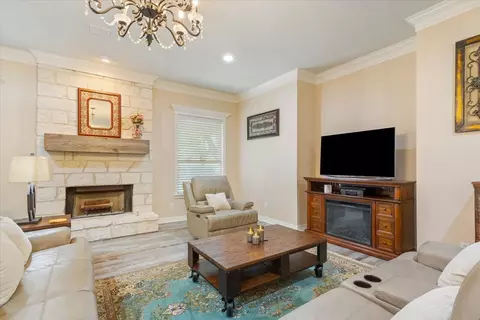 Living - 5620 Landsdown Dr, Waco, TX 76708 photo 3 of 4