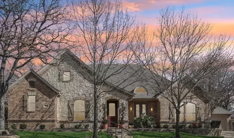7000 Mossycup Ln, North Richland Hills, TX 76182