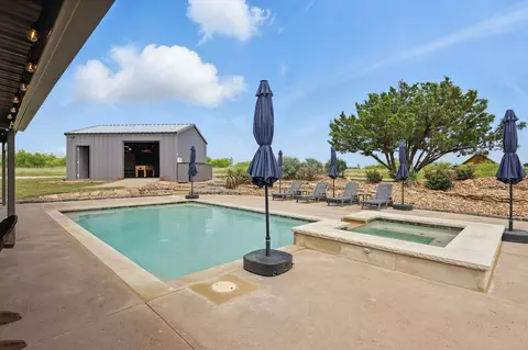 Exterior - 186 W Hells Gate Dr, Strawn, TX 76475 photo 5 of 10