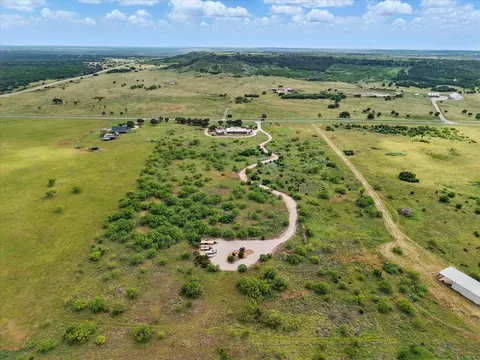 View/Area - 186 W Hells Gate Dr, Strawn, TX 76475 photo 2 of 7