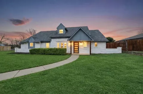 2416 Dalgreen Dr, Plano, TX 75075