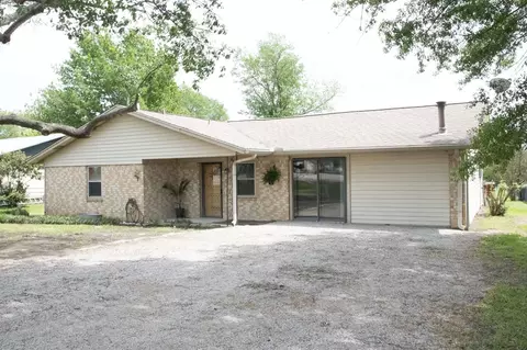 521 Fm 2838, Mexia, TX 76667