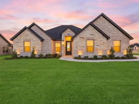 1329 Oleander Dr, Tolar, TX 76476