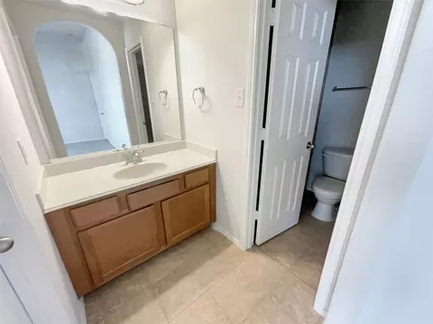 754 Ruby Ct, Burleson, TX 76028 photo 18
