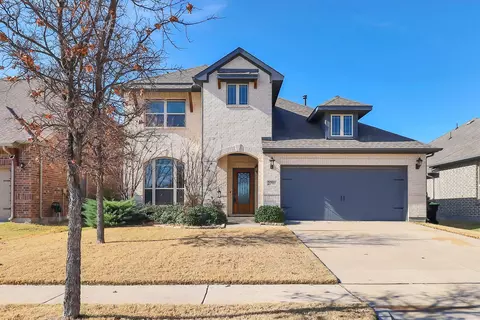 2701 Upland Trail Ln, Aubrey, TX 76227