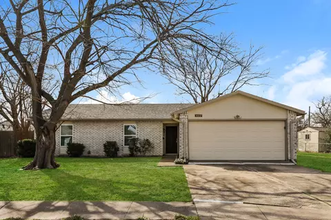422 Paldao Dr, Mesquite, TX 75149