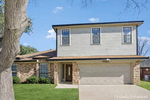 7712 Miracle Ln, North Richland Hills, TX 76182