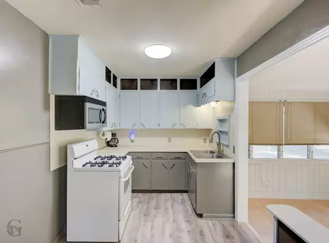 Kitchen - 242 Pecanview Dr, Minden, LA 71055 photo 1 of 2