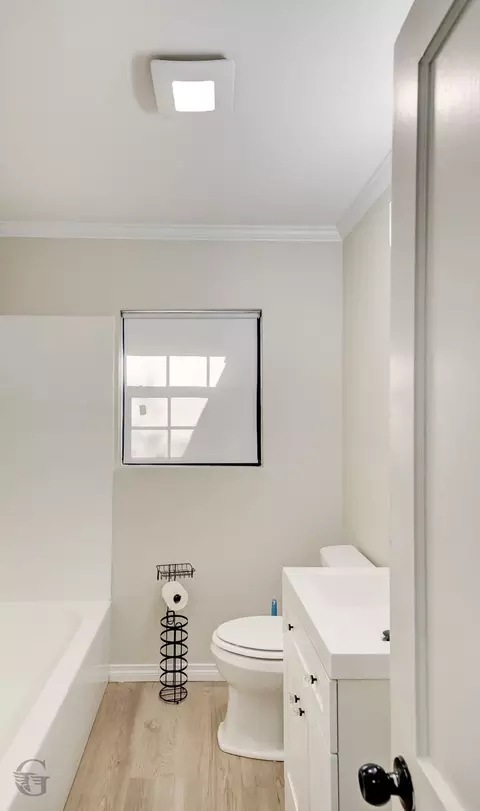 Bath - 242 Pecanview Dr, Minden, LA 71055 photo 1 of 2