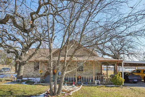 203 Walker Bend Rd, Weatherford, TX 76088
