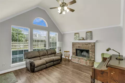 Living - 5613 Landsdown Dr, Waco, TX 76708 photo 1 of 2