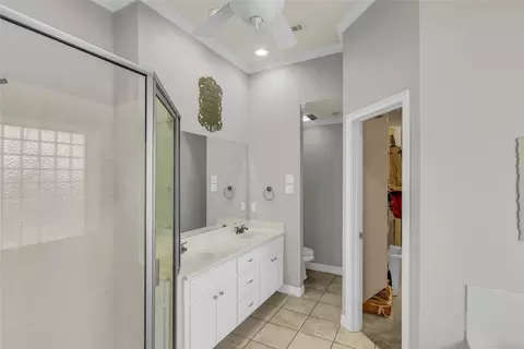 Bath - 5613 Landsdown Dr, Waco, TX 76708 photo 1 of 3