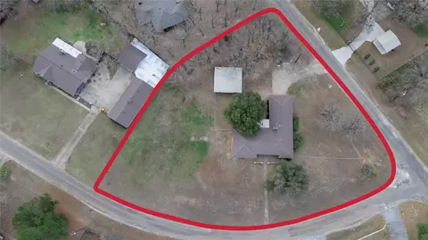 2185 Jana Ln, Burleson, TX 76028