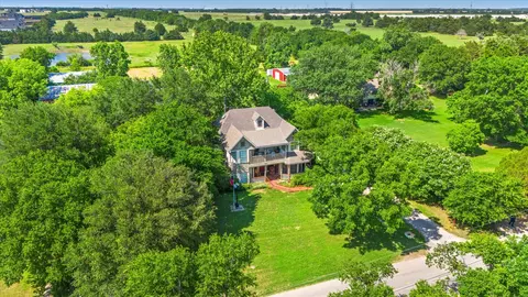 1578 Stainback Rd, Red Oak, TX 75154