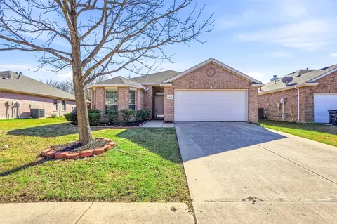 1410 Fairfield Dr, Forney, TX 75126