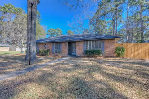 9449 Pitch Pine Dr, Shreveport, LA 71118