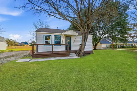 318 Methodist St, Red Oak, TX 75154