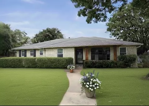 5131 Menefee Dr, Dallas, TX 75227