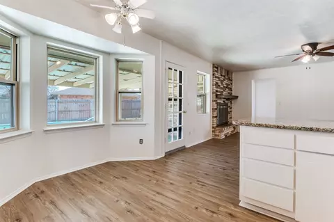 Living - 213 Sixpence Ln, Euless, TX 76039 photo 3 of 5