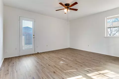 Other - 213 Sixpence Ln, Euless, TX 76039 photo 4 of 5