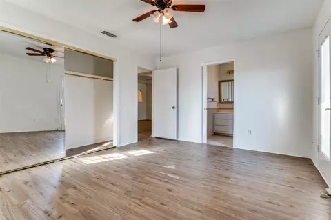 Bedroom - 213 Sixpence Ln, Euless, TX 76039 photo 1 of 3
