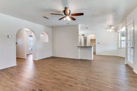 Living - 213 Sixpence Ln, Euless, TX 76039 photo 2 of 5