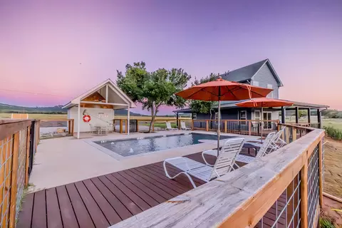 1525 Mcadams Rd #C, Graford, TX 76449