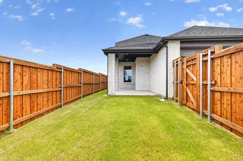Exterior - 3909 Script St, Celina, TX 75078 photo 4 of 4