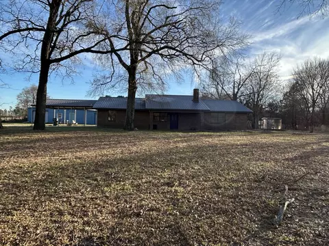770 Rs County Road 3060 Rd, Emory, TX 75440