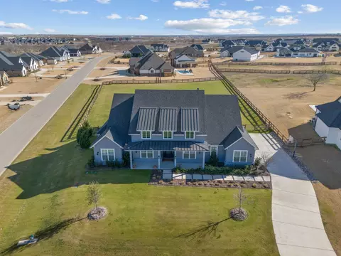 3201 Dovehill Dr, Northlake, TX 76247