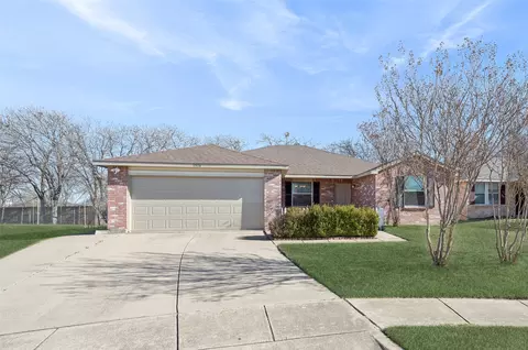 1516 Windy Meadows Dr, Burleson, TX 76028