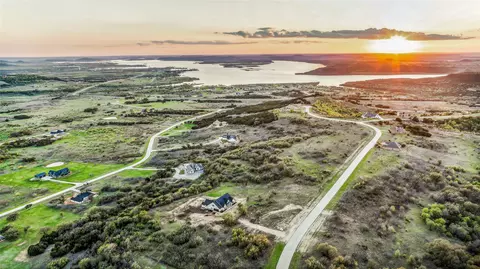 1011 Enchanted Rock Ct, Graford, TX 76449