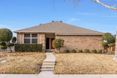 2074 Vista Dr, Lewisville, TX 75067
