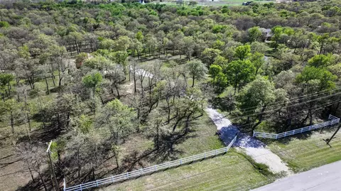 246 Silver Lakes Dr, Sunset, TX 76270 photo 12