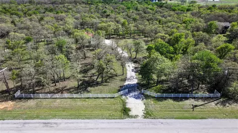 246 Silver Lakes Dr, Sunset, TX 76270 photo 11