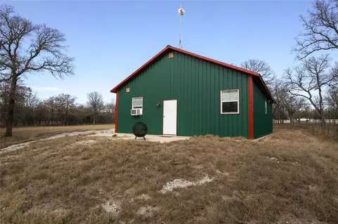 246 Silver Lakes Dr, Sunset, TX 76270 photo 4