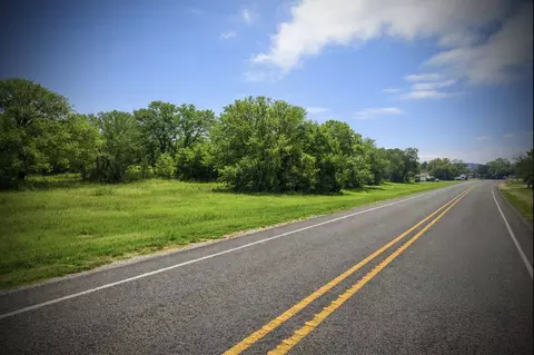 5735 Tin Top Hwy, Granbury, TX 76048