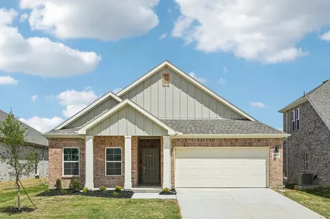 1608 Sumac Dr, Alvarado, TX 76009