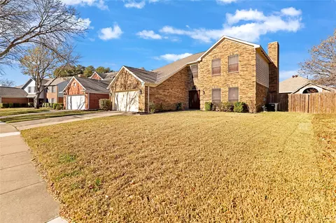 7117 Isle Royale Dr, Fort Worth, TX 76137