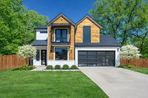 1001 Coke Dr, Arlington, TX 76010