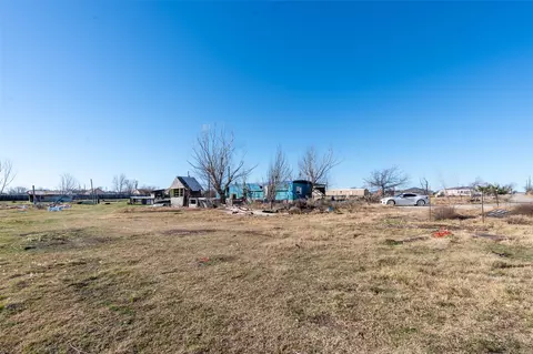 1120 Ripy Rd, Ponder, TX 76259