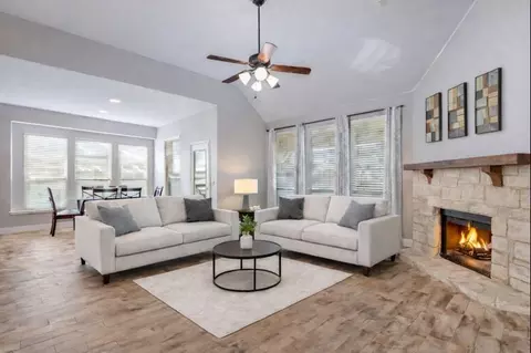 1605 Barnard Ln, Savannah, TX 76227