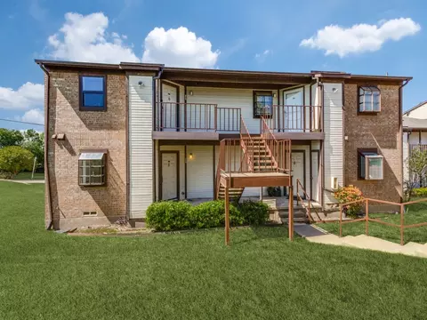 114 Henry M Chandler Dr, Rockwall, TX 75032