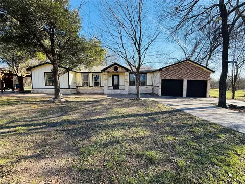 529 NW Private Road 147 Rd, Rice, TX 75155